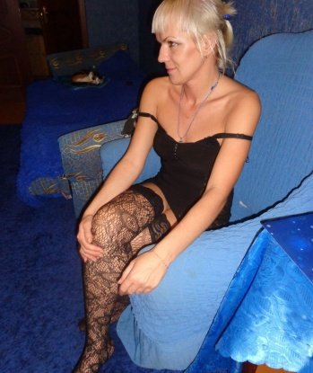 Живу в Москве, городе страсти и возможностей. У меня есть все, чтобы сделать твои самые сокровенные мечты реальностью. Умение удовлетворять и дарить наслаждение - мое природное качество.🌟
Я нежная и интеллигентная, могу быть твоей прекрасной компаньонкой на любом мероприятии или спутницей в одиночестве. В постели я раскроюсь в полной мере: страсть, нежность и все твои самые сокровенные желания находят воплощение в нашем взаимодействии.
Фотографии, опубликованные здесь, подтверждают мою абсолютную реальность и привлекательность. Ты можешь быть уверен, что встретишь именно меня, обладательницу изящных форм и красивого лица.
Уверен, что мое обаяние и умение создавать атмосферу тепла и комфорта не оставят тебя равнодушным. Я гарантирую полную конфиденциальность и абсолютное удовлетворение от нашей встречи. Отзывы о моей работе говорят сами за себя.
Ты заслуживаешь самого лучшего и особенного, и я готова предложить тебе это. Не откладывай наше свидание, и мы сможем воплотить твои самые смелые мечты. 💫 11124, 32 года